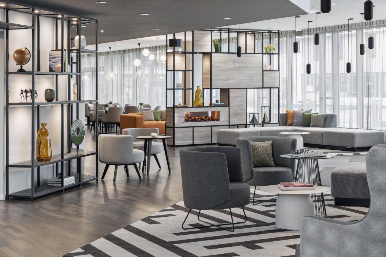 Hotel By Marriott Ostbahnhof 4*